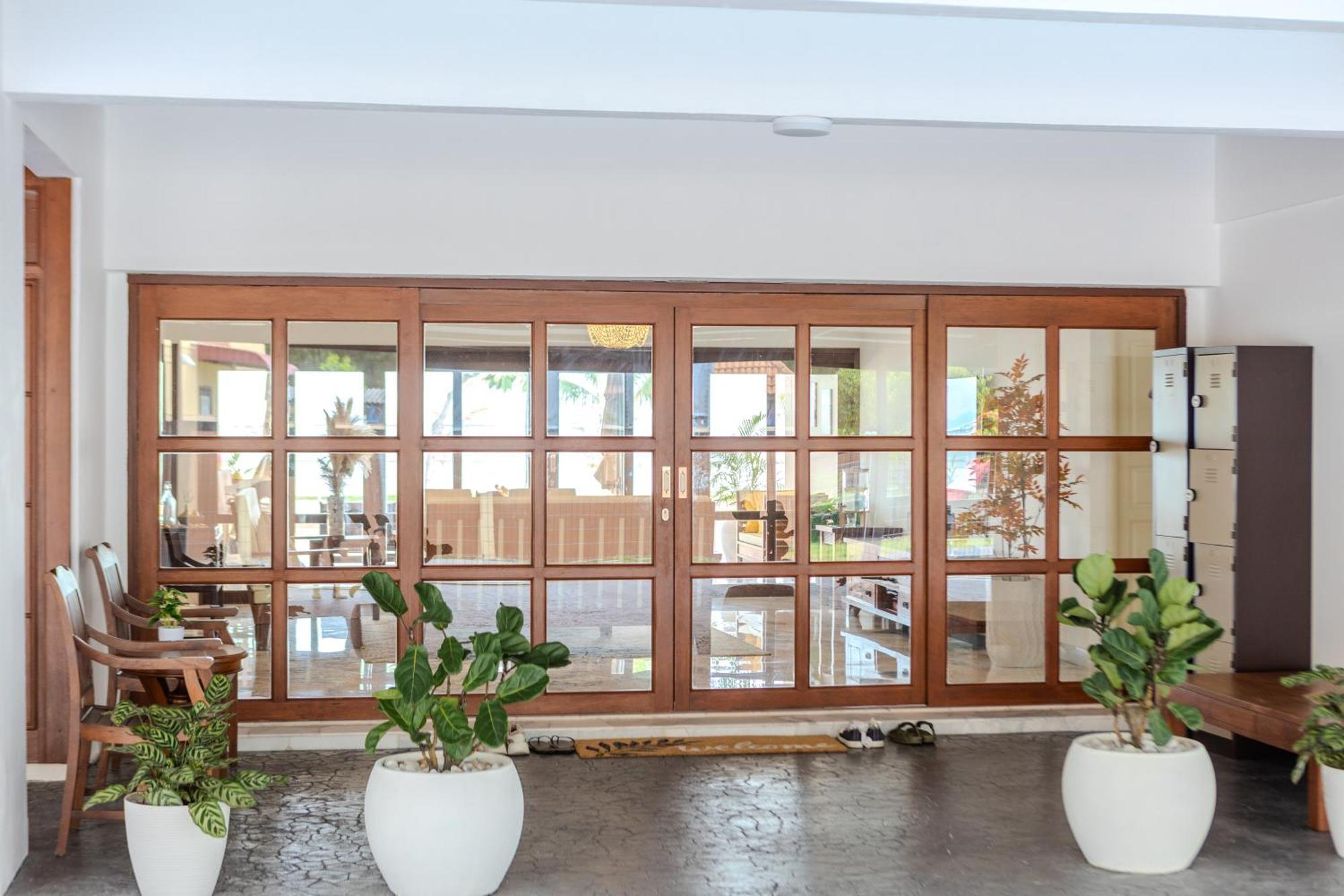 Suntai Villa, Beachfront Suites Kampong Si Ginting Esterno foto